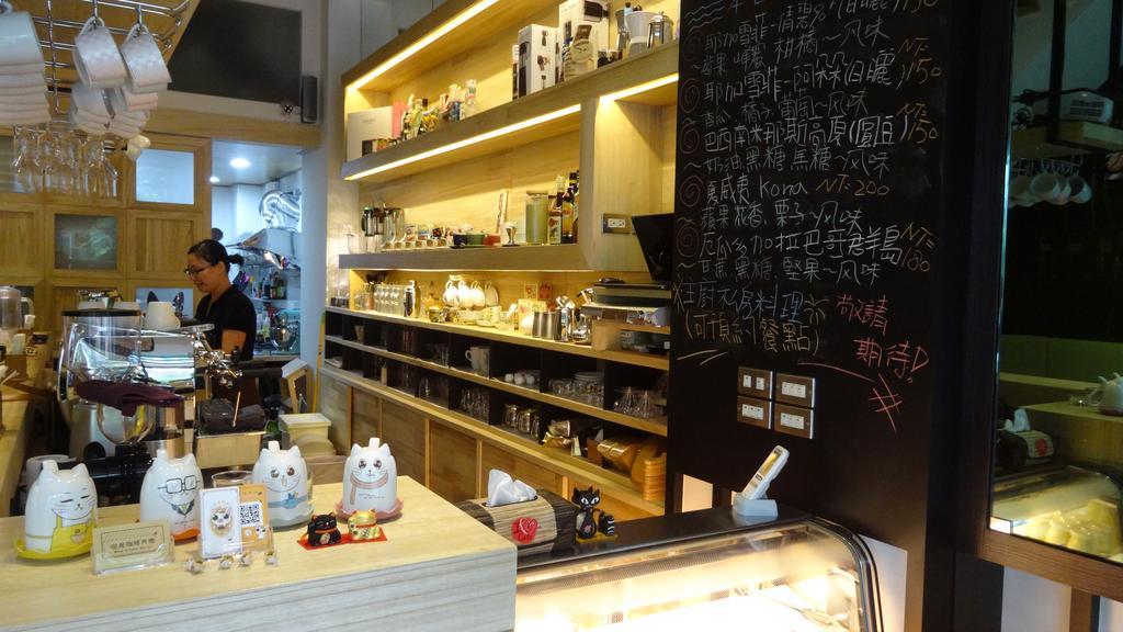 Meow G Cafe Hostel Hualien Kültér fotó